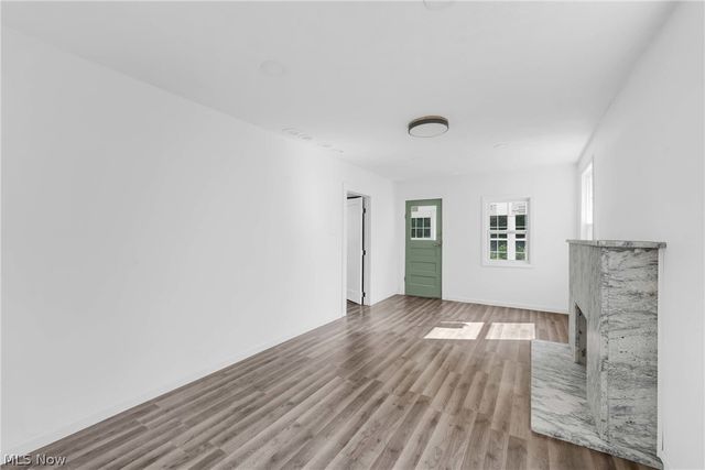 290 E 317th Street, Willowick, OH 44095