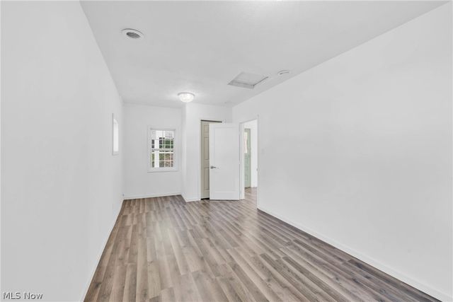 290 E 317th Street, Willowick, OH 44095