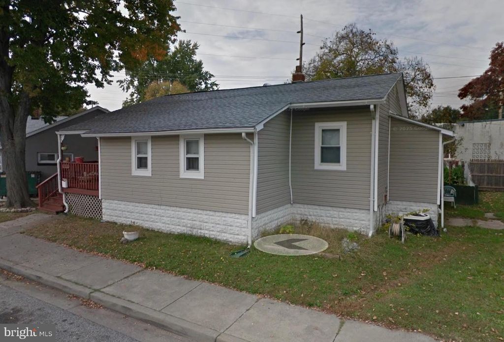 264 BIRCH ST, Penns Grove, NJ 08069