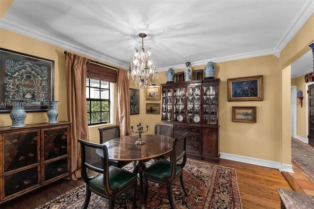 737 Majorca Ave, Coral Gables, FL 33134