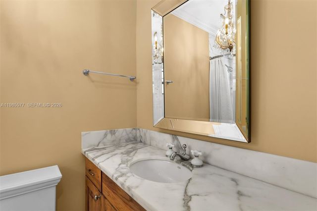 737 Majorca Ave, Coral Gables, FL 33134