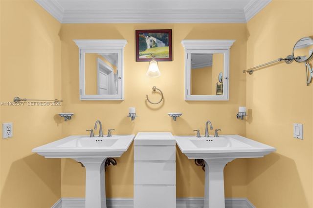 737 Majorca Ave, Coral Gables, FL 33134