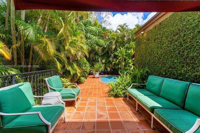 737 Majorca Ave, Coral Gables, FL 33134