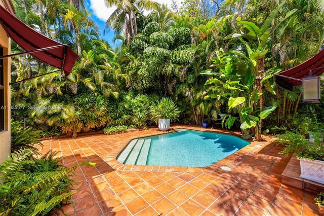 737 Majorca Ave, Coral Gables, FL 33134