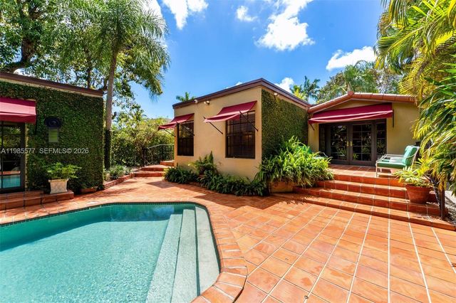737 Majorca Ave, Coral Gables, FL 33134