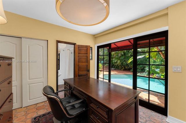 737 Majorca Ave, Coral Gables, FL 33134