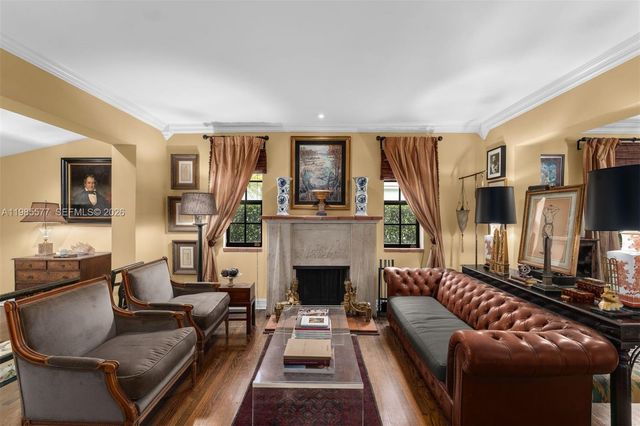 737 Majorca Ave, Coral Gables, FL 33134