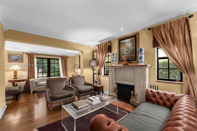 737 Majorca Ave, Coral Gables, FL 33134