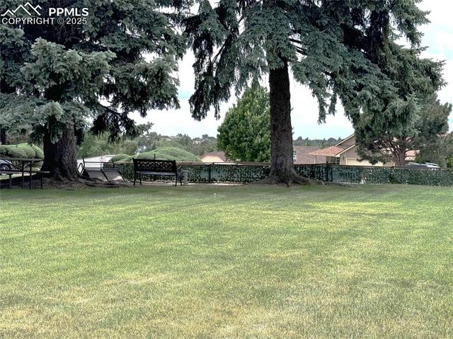 434 Valley Hi Circle B24, Colorado Springs, CO 80910