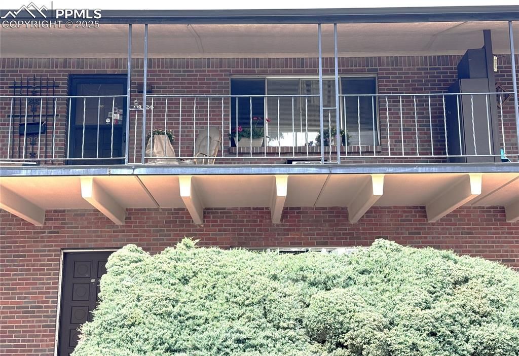 434 Valley Hi Circle B24, Colorado Springs, CO 80910