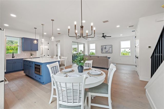 1647 SIESTA DRIVE, Sarasota, FL 34239