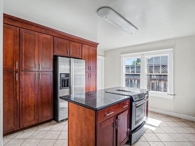 773 Park Court, Santa Clara, CA 95050