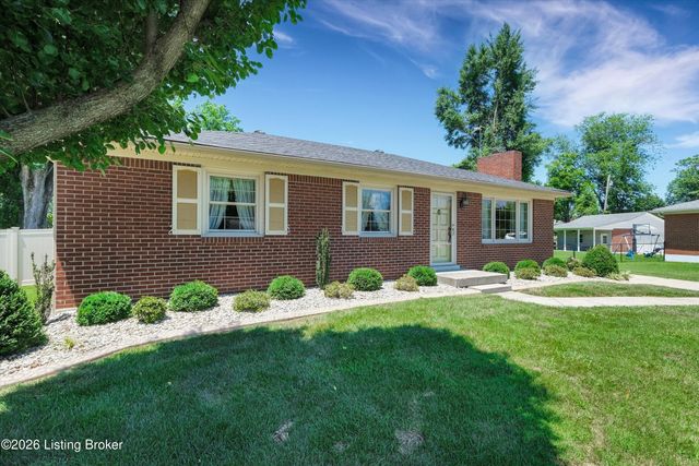 9910 Fireside Dr, Louisville, KY 40272