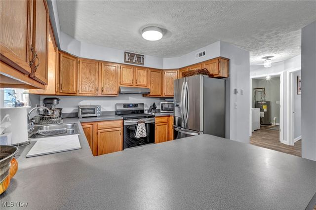 325 Westberry Circle 325, Tallmadge, OH 44278