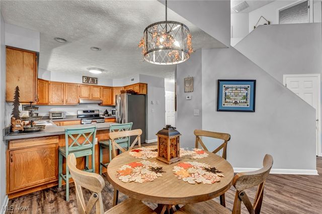 325 Westberry Circle 325, Tallmadge, OH 44278