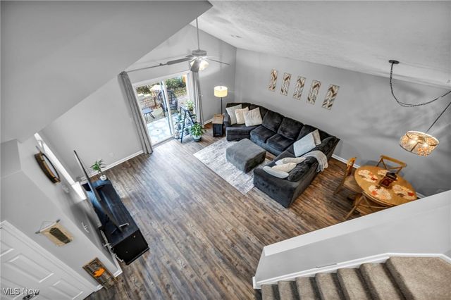 325 Westberry Circle 325, Tallmadge, OH 44278