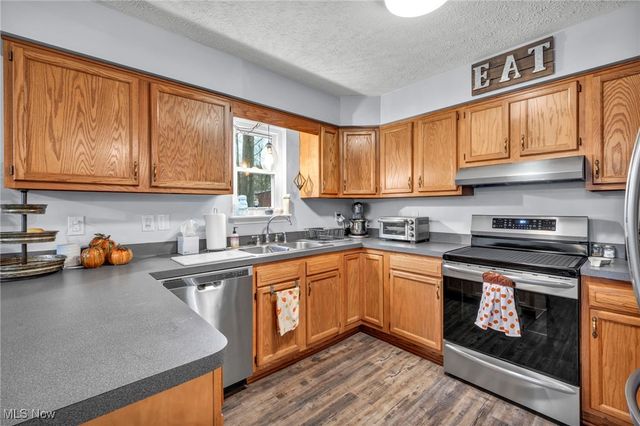 325 Westberry Circle 325, Tallmadge, OH 44278