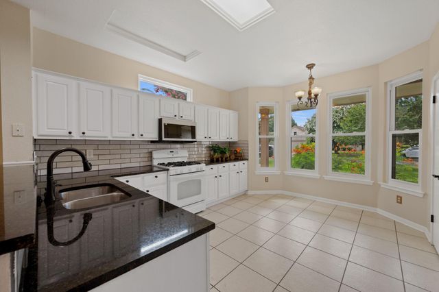 118 Bass ST, Georgetown, TX 78633