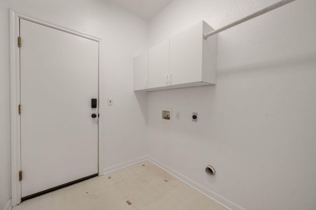 118 Bass ST, Georgetown, TX 78633