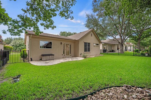 118 Bass ST, Georgetown, TX 78633