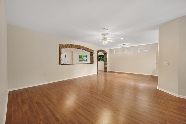 118 Bass ST, Georgetown, TX 78633