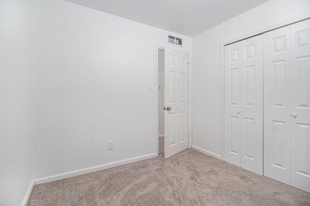 2886 Appleridge Street, Ypsilanti Twp, MI 48198