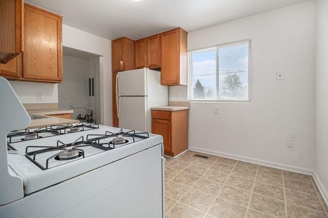 2886 Appleridge Street, Ypsilanti Twp, MI 48198