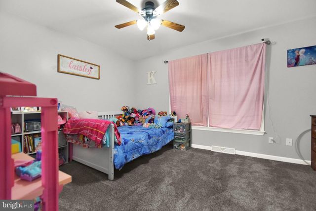204 JADE DRIVE, Chambersburg, PA 17202