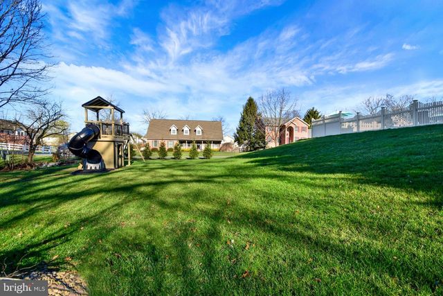 204 JADE DRIVE, Chambersburg, PA 17202