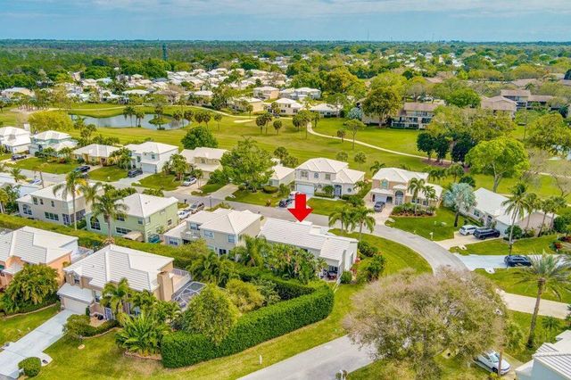 18174 SE Fairview Circle, Tequesta, FL 33469
