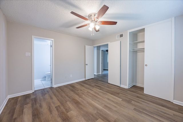 532 Kent Drive, Lewisville, TX 75067