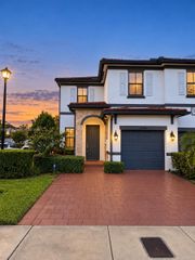 10306 W 33rd Lane, Hialeah, FL 33018