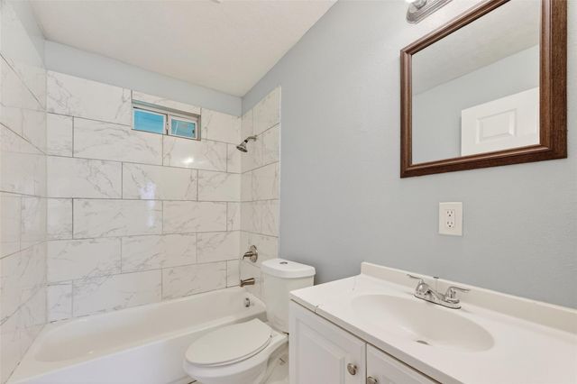 3031 Groton Drive, Houston, TX 77051