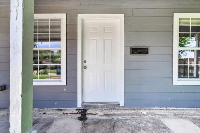 3031 Groton Drive, Houston, TX 77051