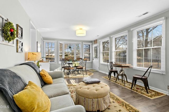 152 E Cedar Avenue, Wake Forest, NC 27587