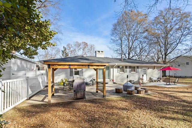 152 E Cedar Avenue, Wake Forest, NC 27587