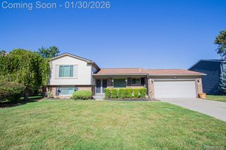 38684 Meadowlawn Street, Wayne, MI 48184