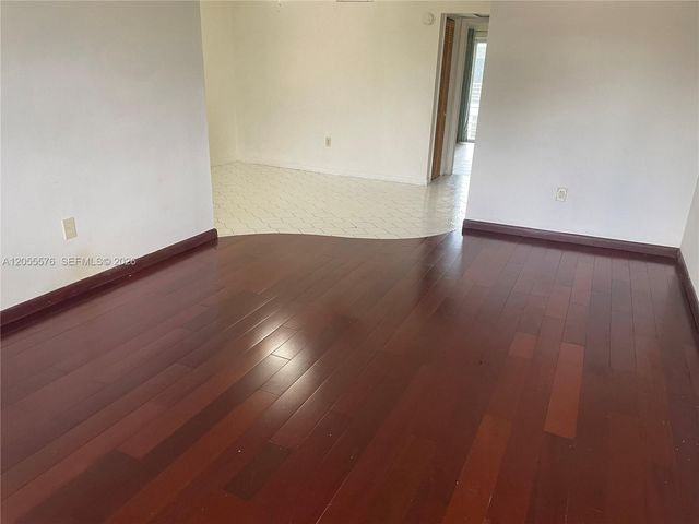 130 NE 202nd Ter S31, Miami Gardens, FL 33179