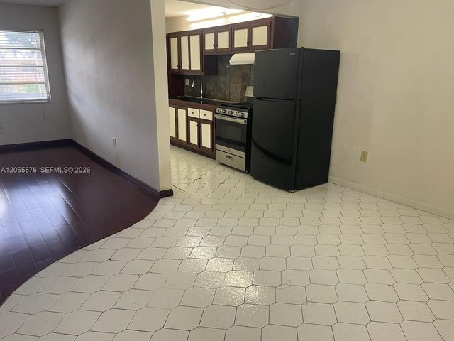 130 NE 202nd Ter S31, Miami Gardens, FL 33179