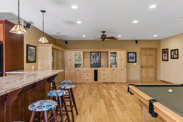 4854 Linden Trail N, Lake Elmo, MN 55042
