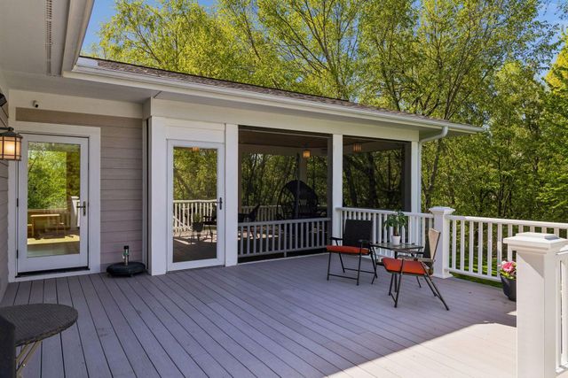 4854 Linden Trail N, Lake Elmo, MN 55042