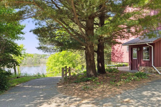 4854 Linden Trail N, Lake Elmo, MN 55042