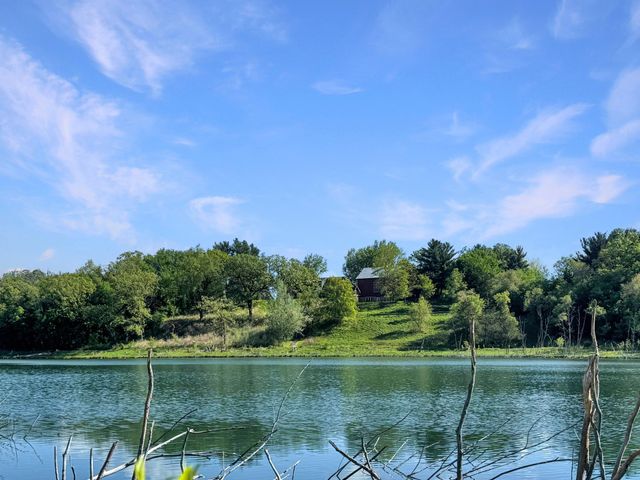 4854 Linden Trail N, Lake Elmo, MN 55042