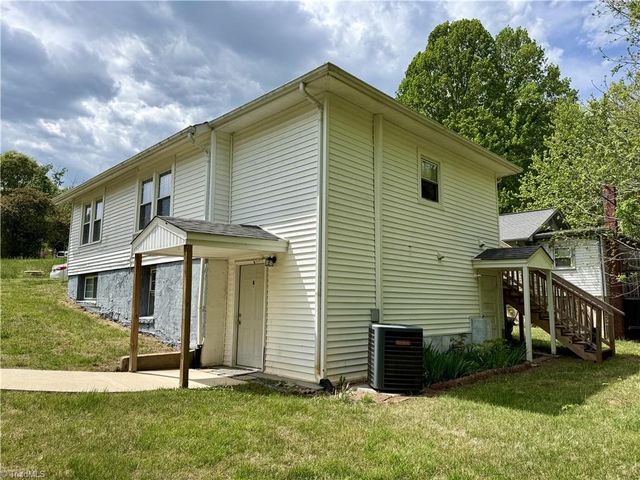1098 6th Street A & B, North Wilkesboro, NC 28659