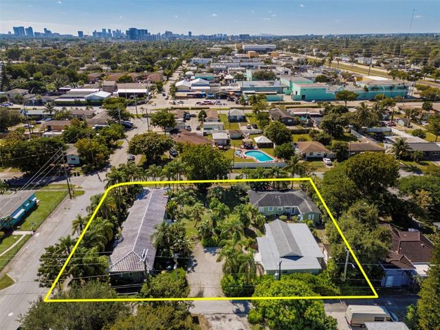 302 SW 15th Street, Dania Beach, FL 33004