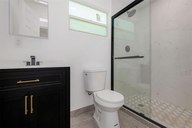 302 SW 15th Street, Dania Beach, FL 33004