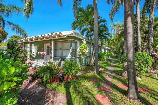 302 SW 15th Street, Dania Beach, FL 33004