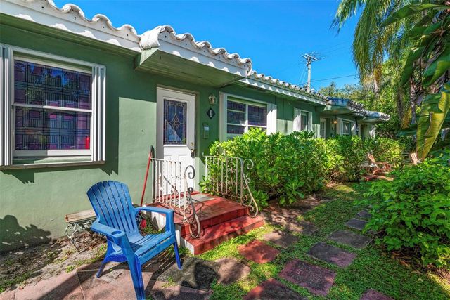 302 SW 15th Street, Dania Beach, FL 33004