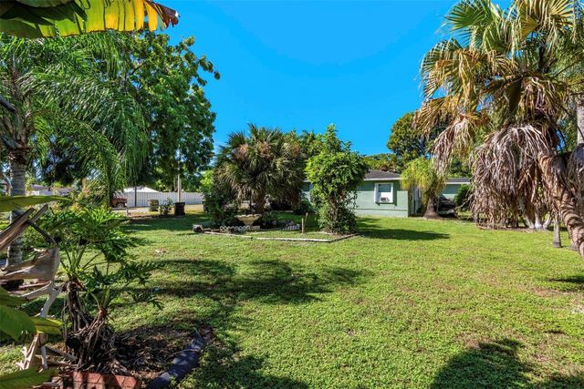 302 SW 15th Street, Dania Beach, FL 33004