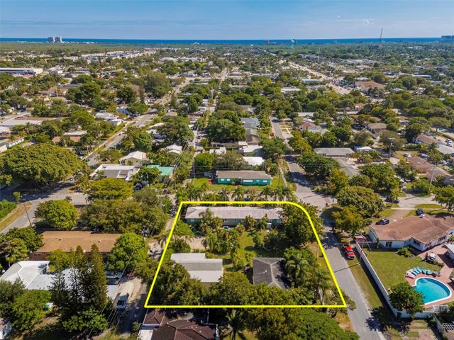 302 SW 15th Street, Dania Beach, FL 33004